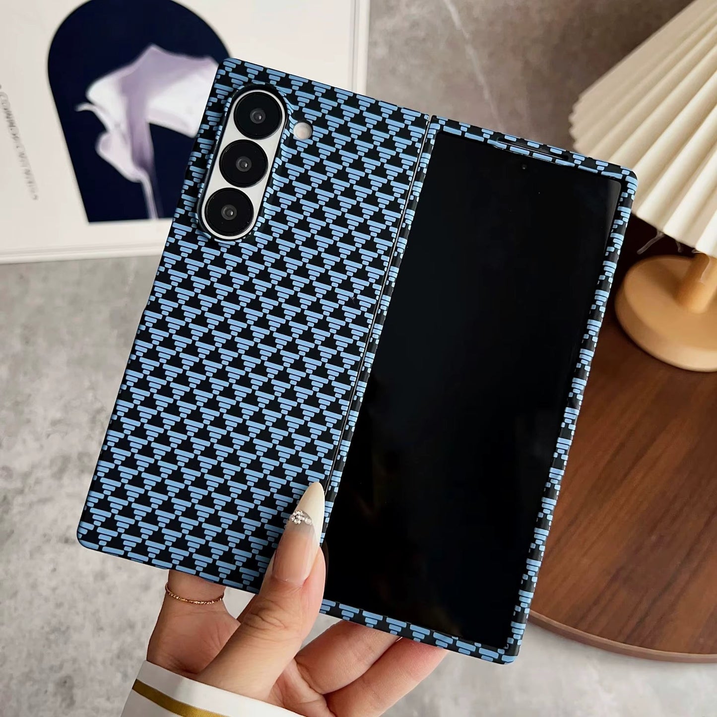 New 3D Triangular Carbon Fiber Texture PC Case for Samsung Z Fold 7 / 6 / 5 / 4 – Anti-Fall Protective Case