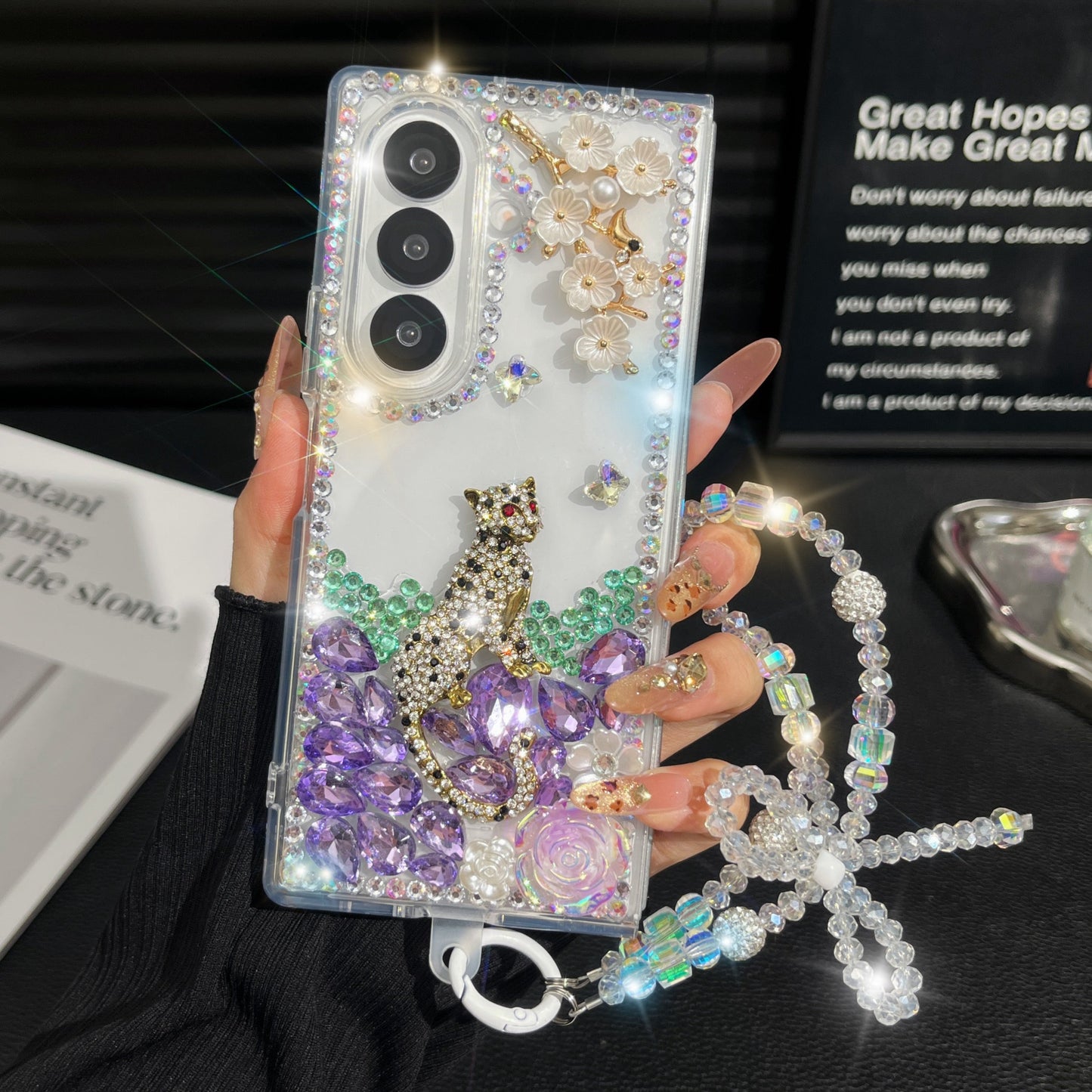 Hot Sale Glitter Diamond Leopard Case for Samsung Z Fold 7 / 6 / 5 – Folding Screen Phone Case, Free Shipping