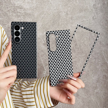New 3D Triangular Carbon Fiber Texture PC Case for Samsung Z Fold 7 / 6 / 5 / 4 – Anti-Fall Protective Case