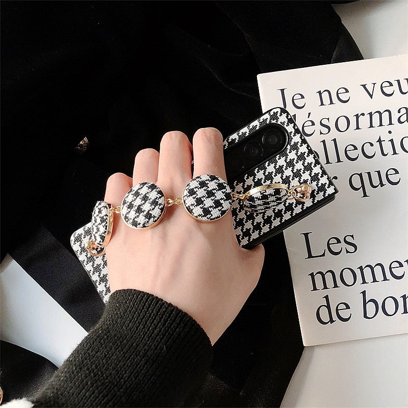 Woman Retro  Cover For Samsung Galaxy Z Fold 4