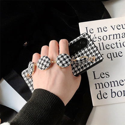 Woman Retro  Cover For Samsung Galaxy Z Fold 4