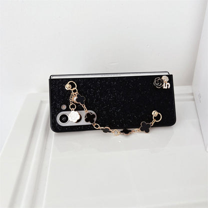 Fashion Four leaf Clover Bracelet Chain Phone Case For Samsung Galaxy Z Fold